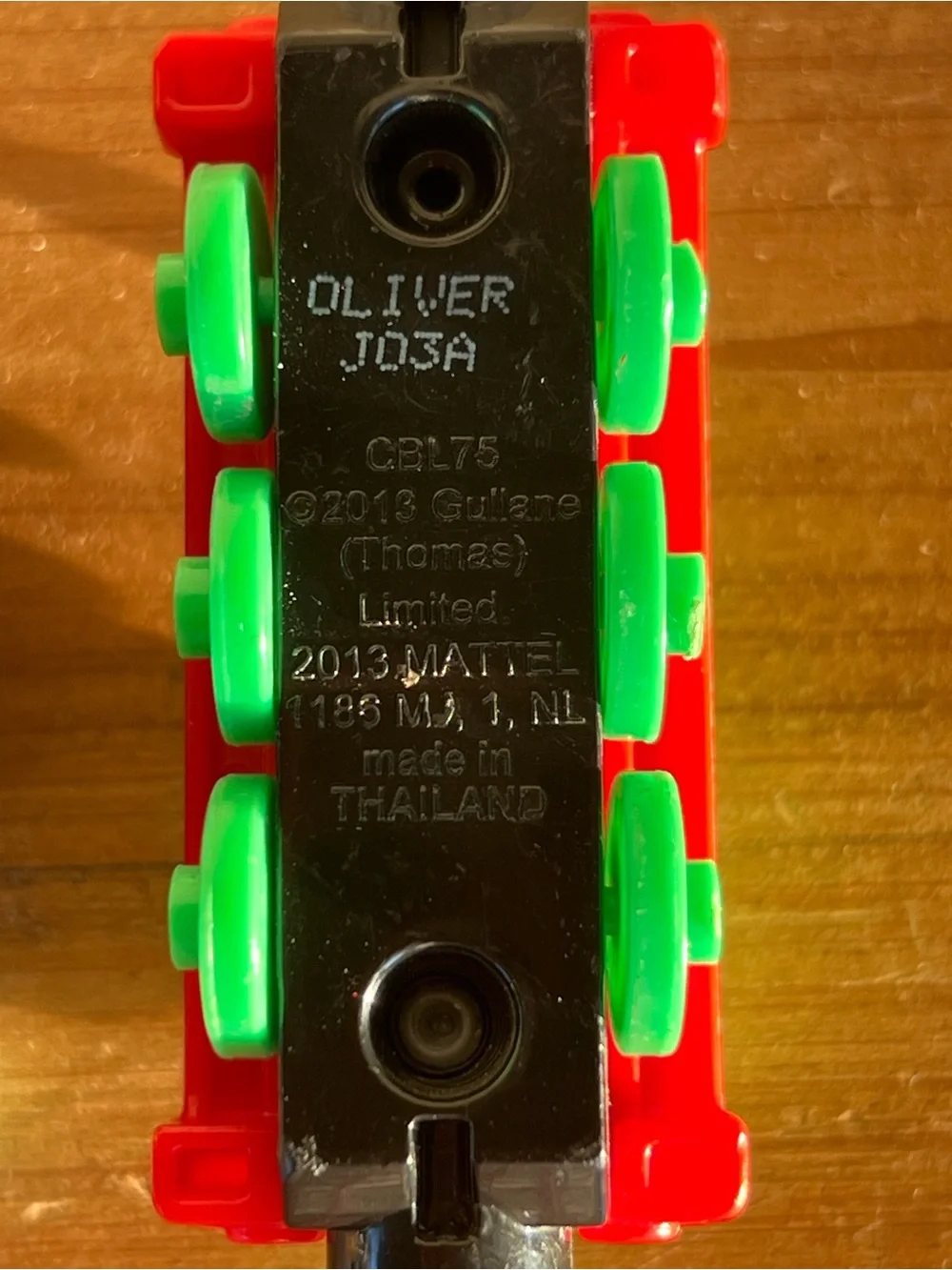 Thomas & Friends Green and Red Magnetic Train Pair